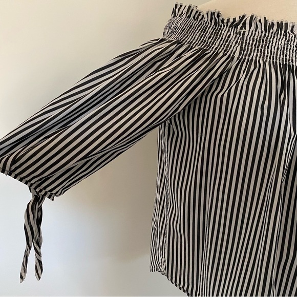 Striped Off the Shoulder Quarter Length Sleeve Plus Size Top XXXL - Picture 7 of 9